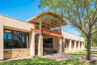 Friendswood public library - commercial building 