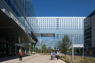 New Parkland hospital - healthcare building