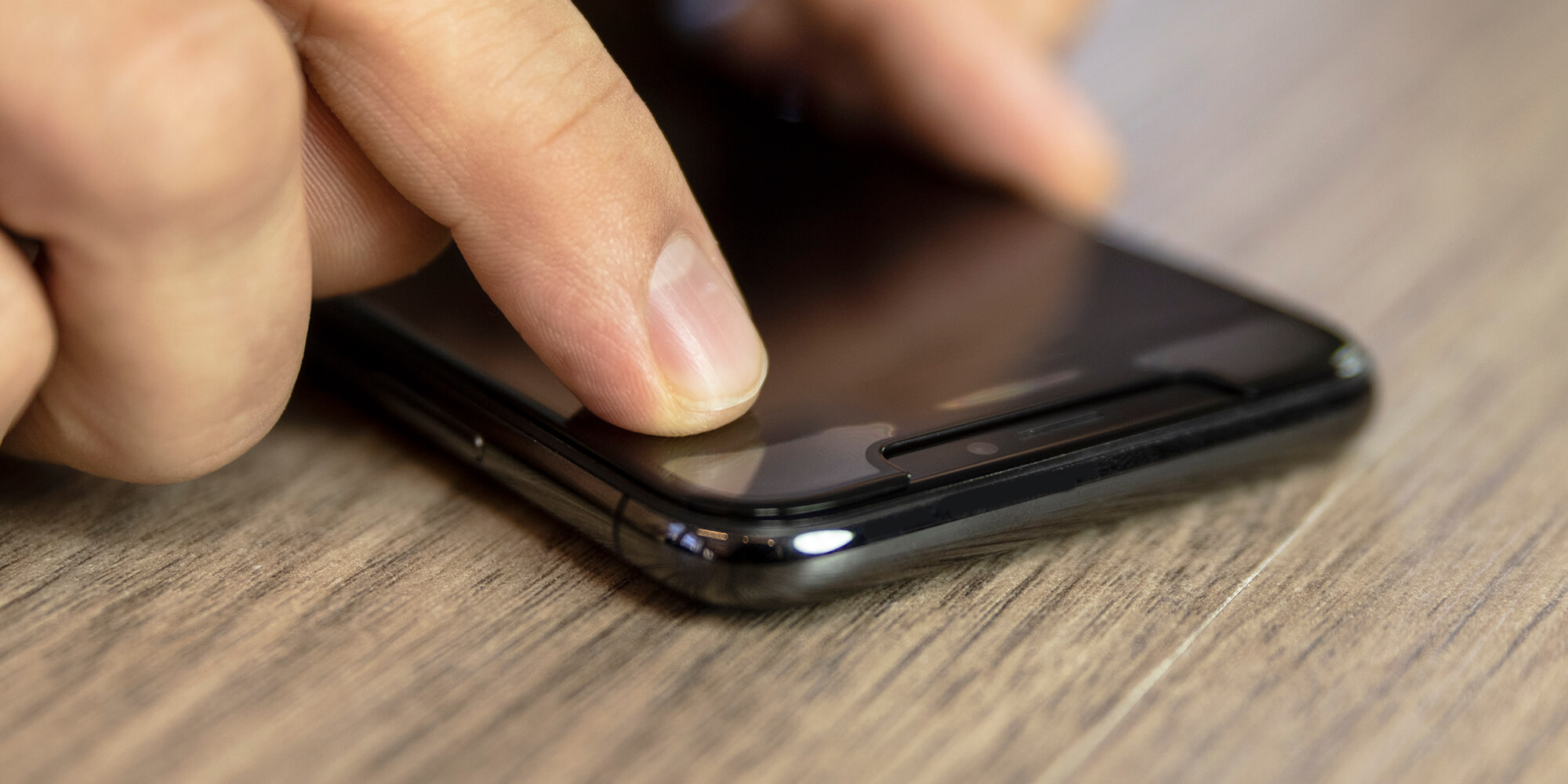 Panssarilasin Asentaminen