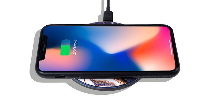 Käytä yhdessä langattoman laturin kanssa ✓