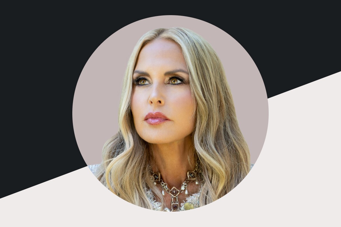 Rachel Zoe headshot in a circle frame
