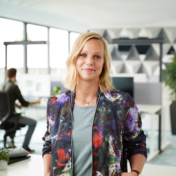 Mitarbeiterin im LichtBlick Büro