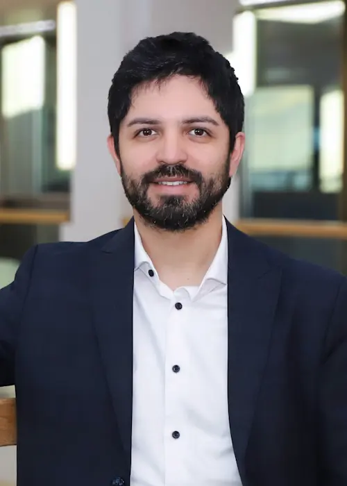 Jorge Silva - Investment Specialist