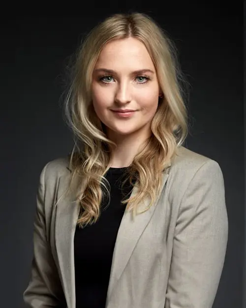 Terri van der Zwan - Researcher