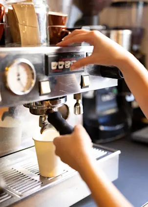 Better by design: Why human choices matter for return predictions via machine learning