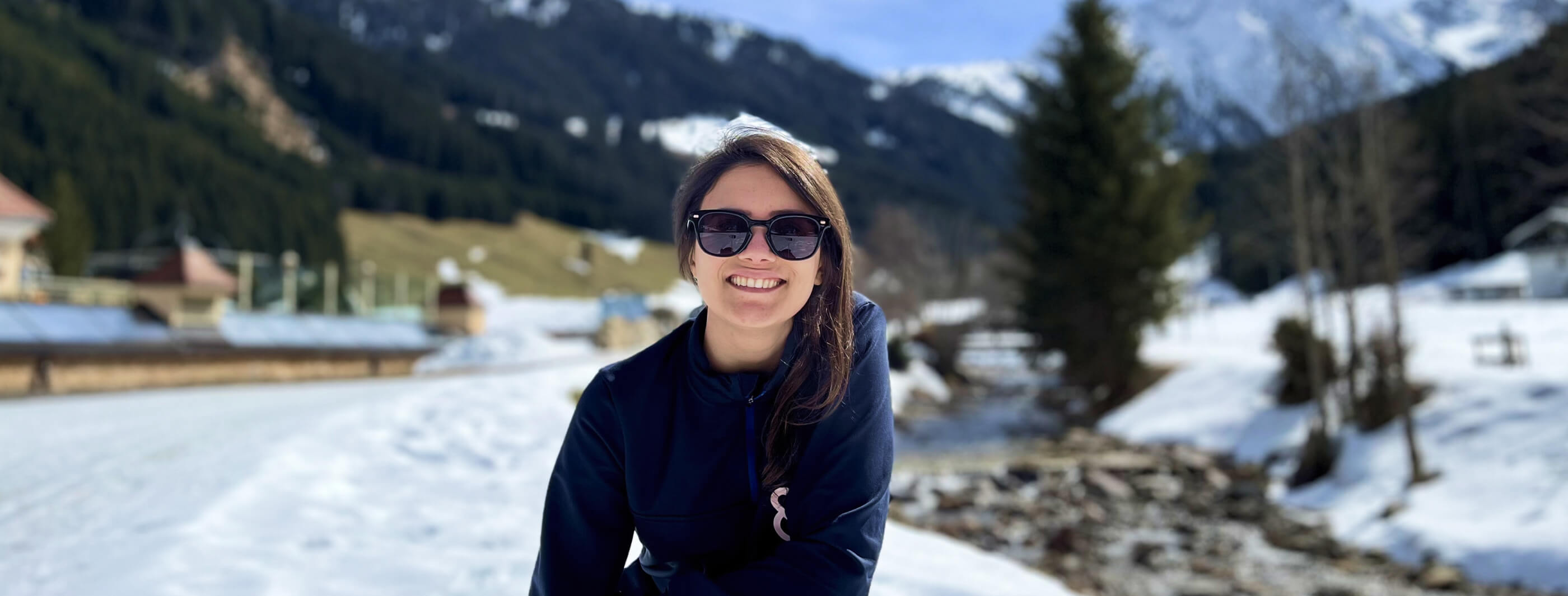 Gabriela Chiquetto in de sneeuw in Gerlos tijdens het weekendje weg