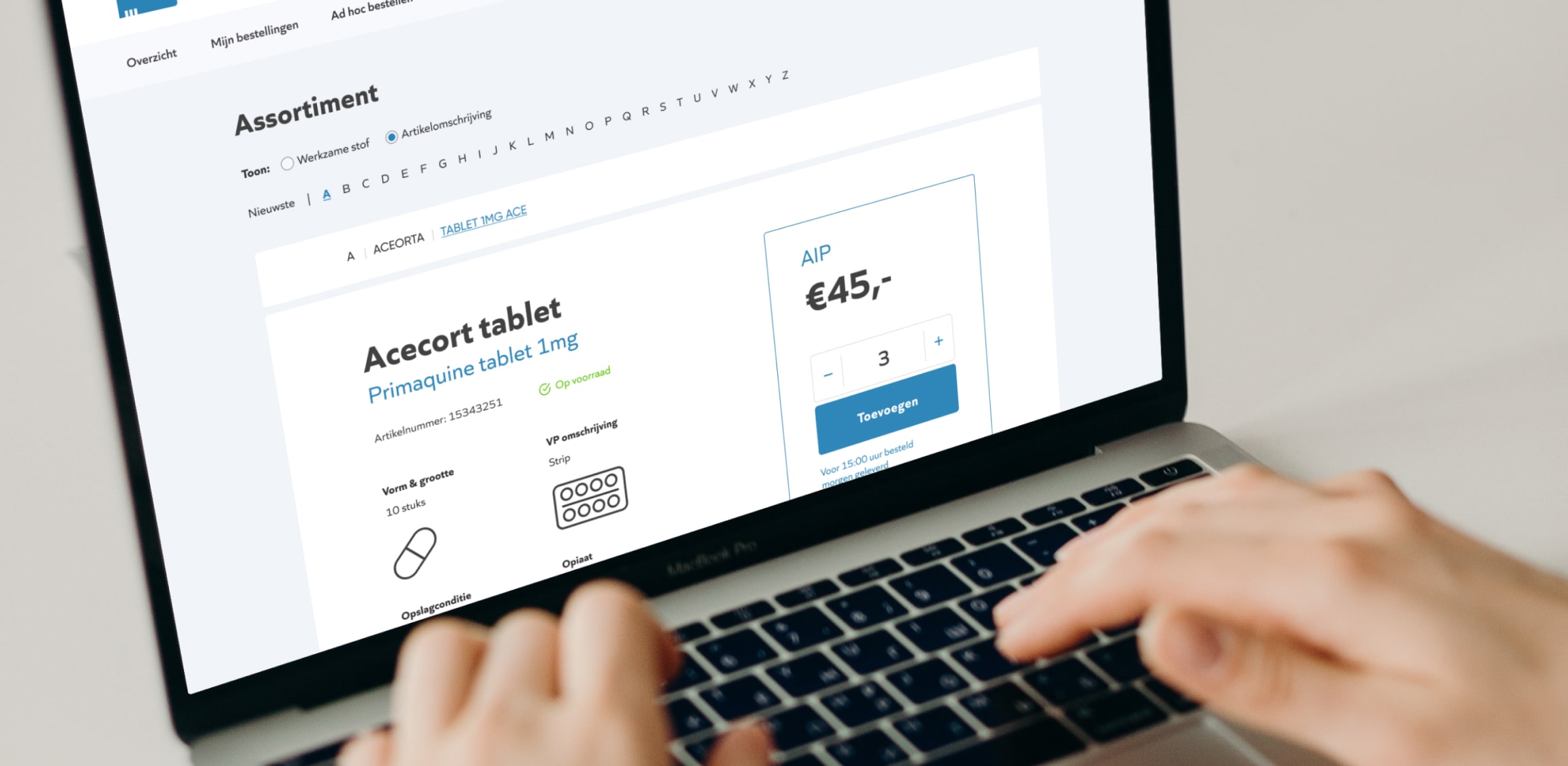 De assortiment pagina geopend op een laptop.