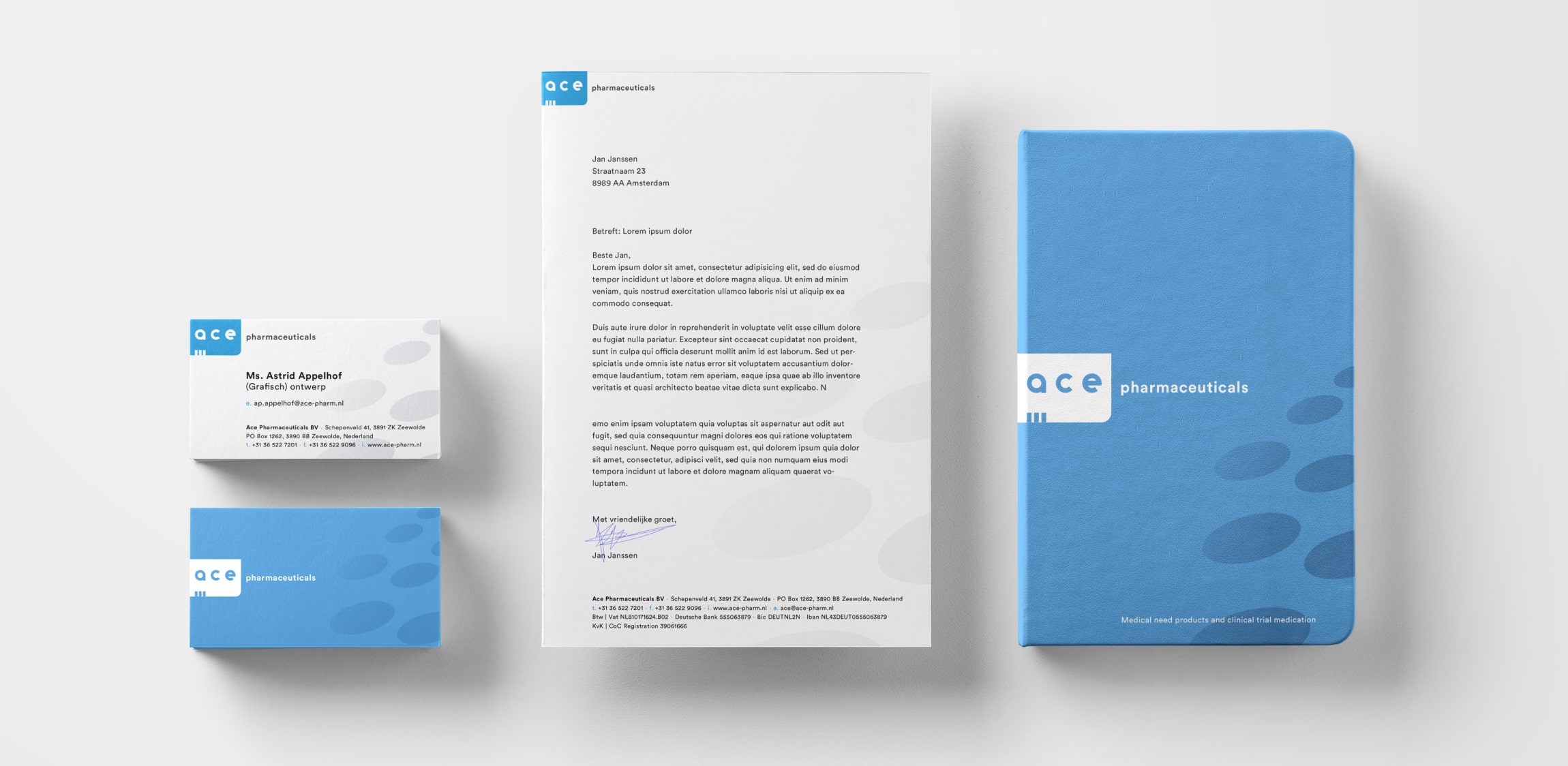 Visitekaartjes, briefpapier en een agenda in de stijl van Ace 