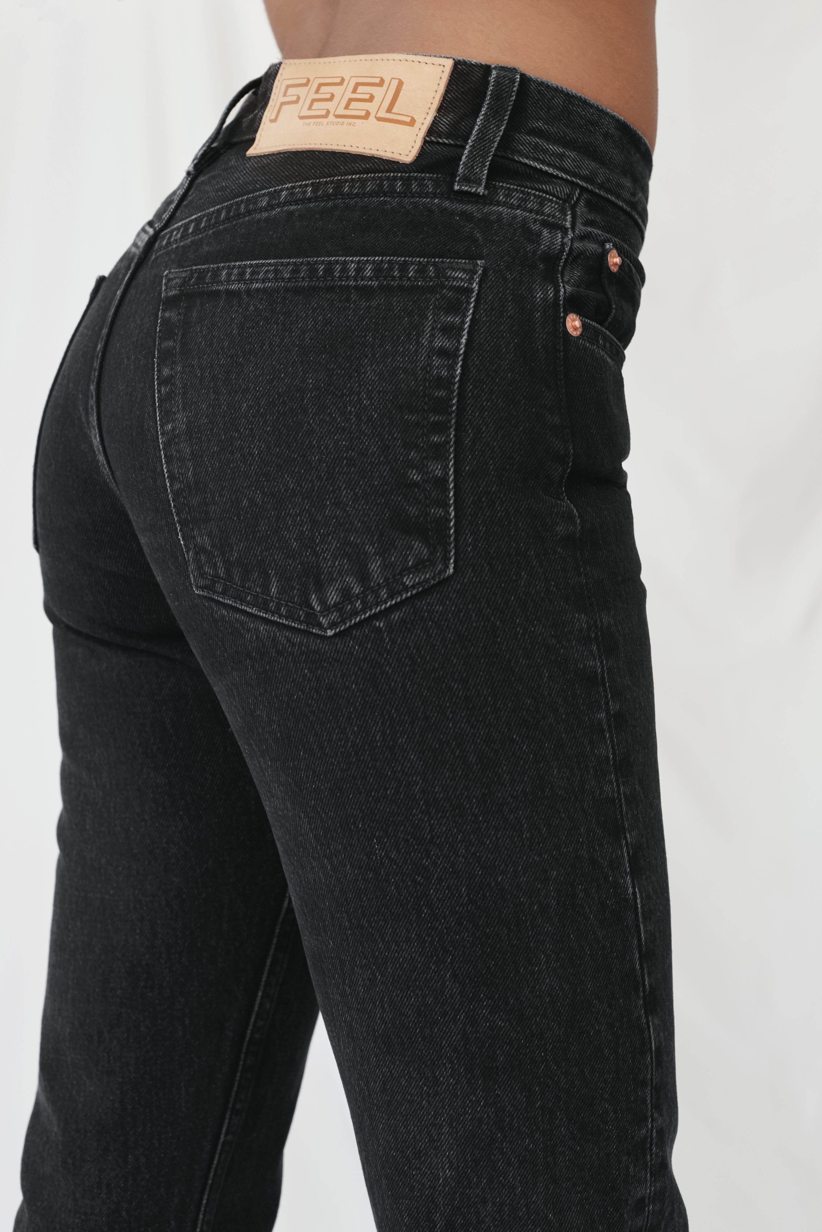 the feel studio jeans
