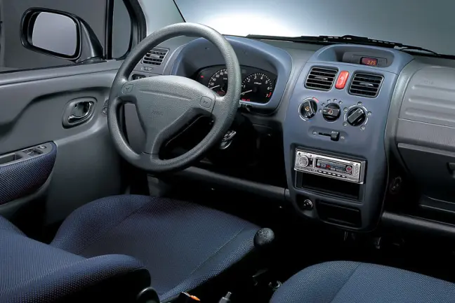 Suzuki Wagon R+ Hatchback Interior