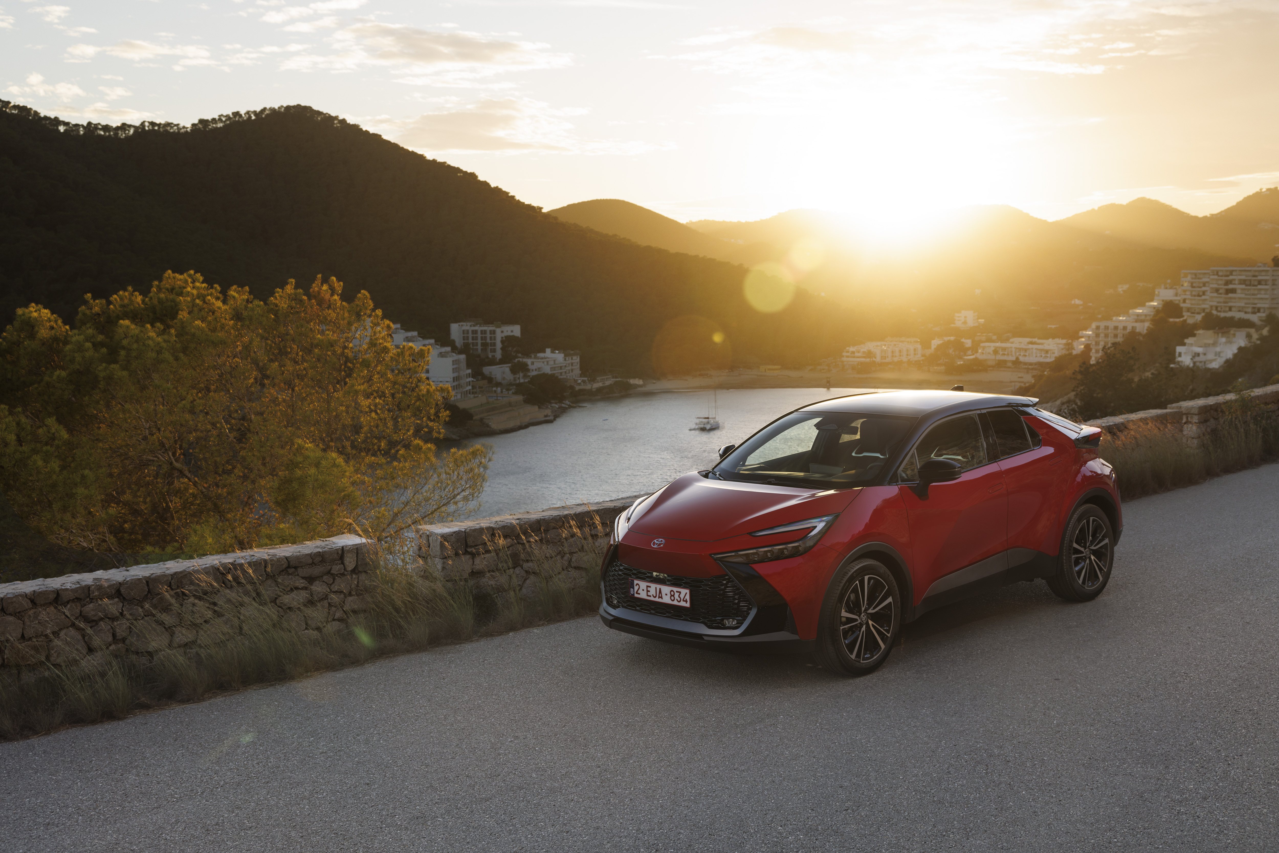 Toyota C-HR Red