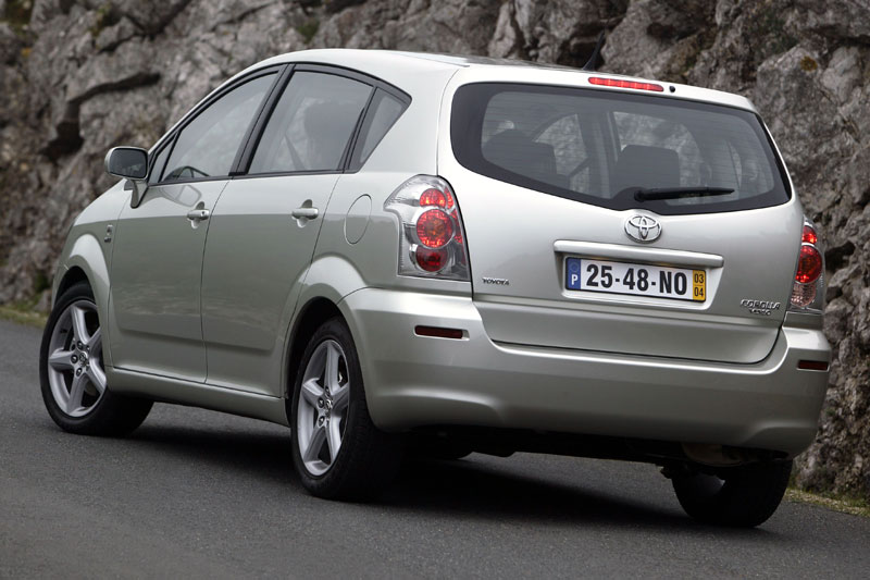 Toyota Corolla MPV Rear