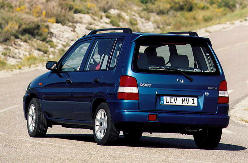 Mazda Demio MPV Handgeschakeld Rear