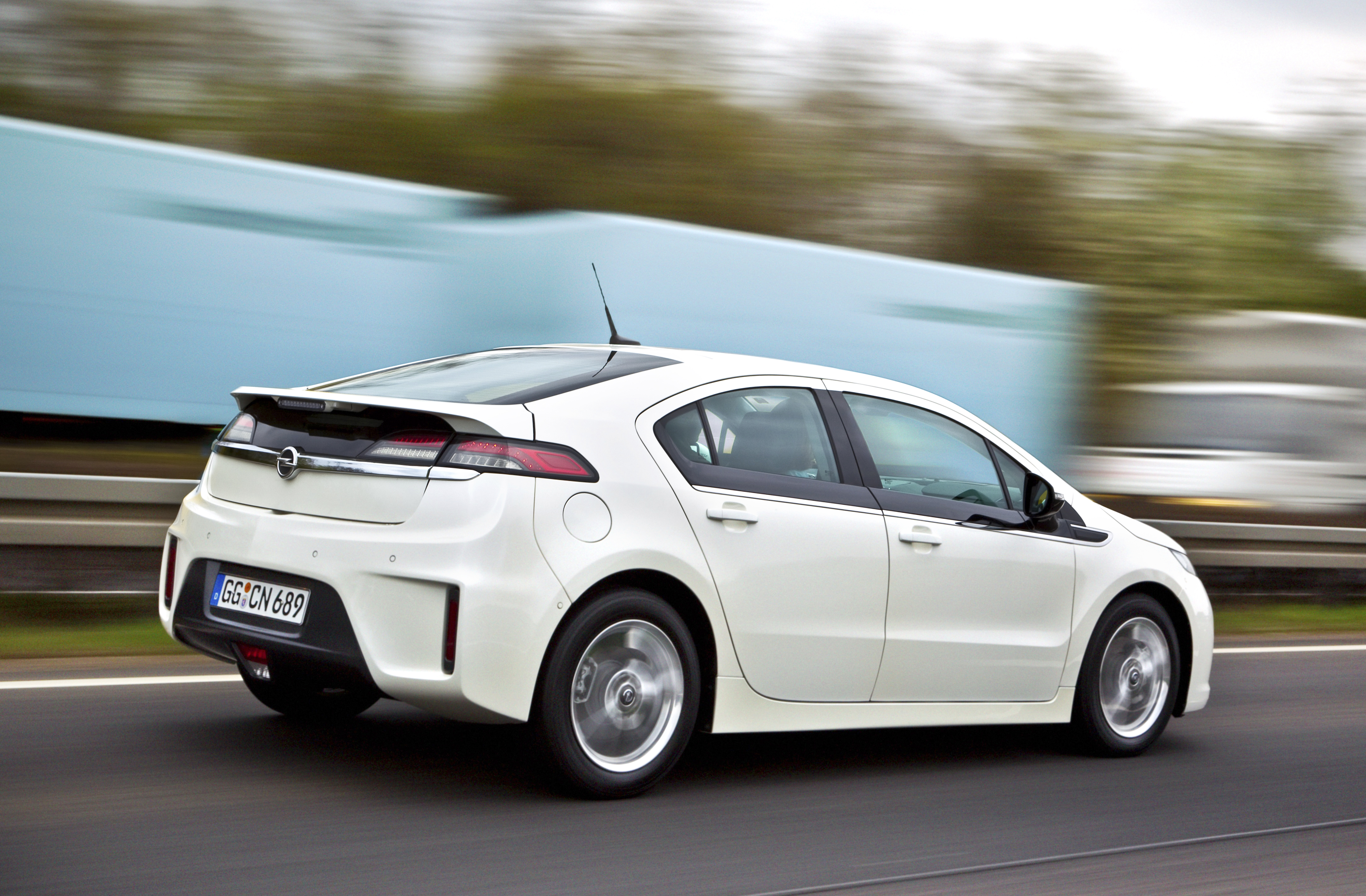 Opel Ampera