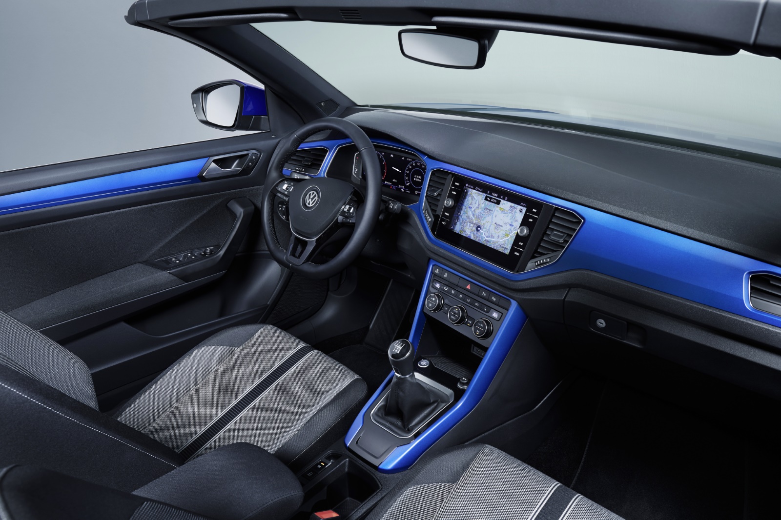 Volkswagen T-Roc Cabrio softtop Interior