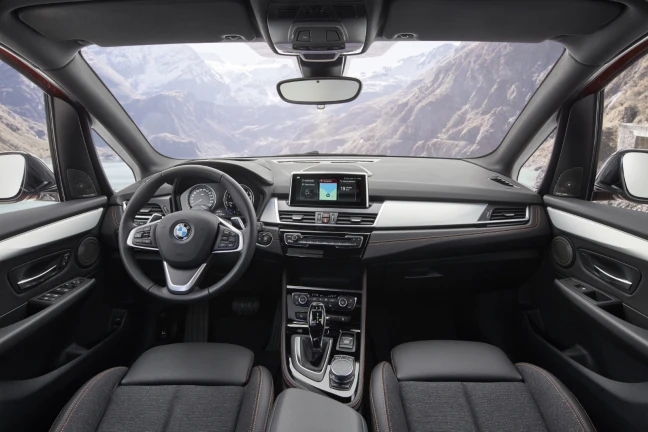 BMW 2-serie MPV Interior