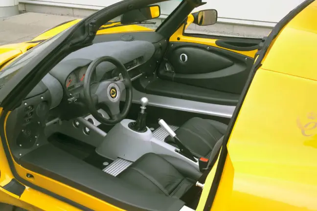Lotus Elise Cabrio softtop Handgeschakeld 1.8-16V 111 S Interior