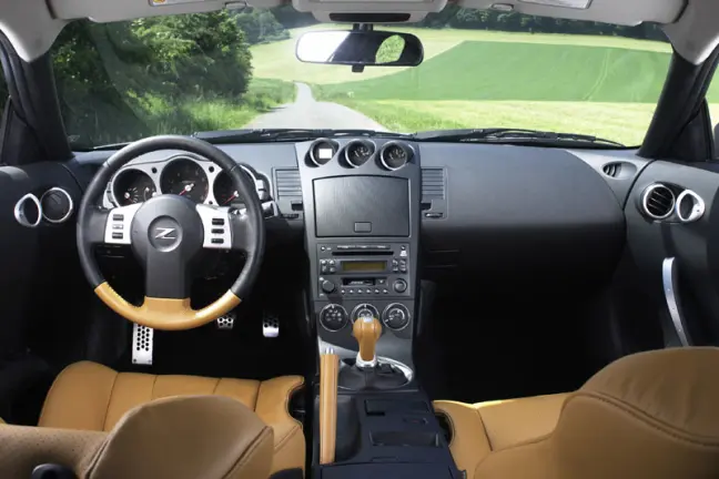 Nissan 350Z Coupé Handgeschakeld Interior
