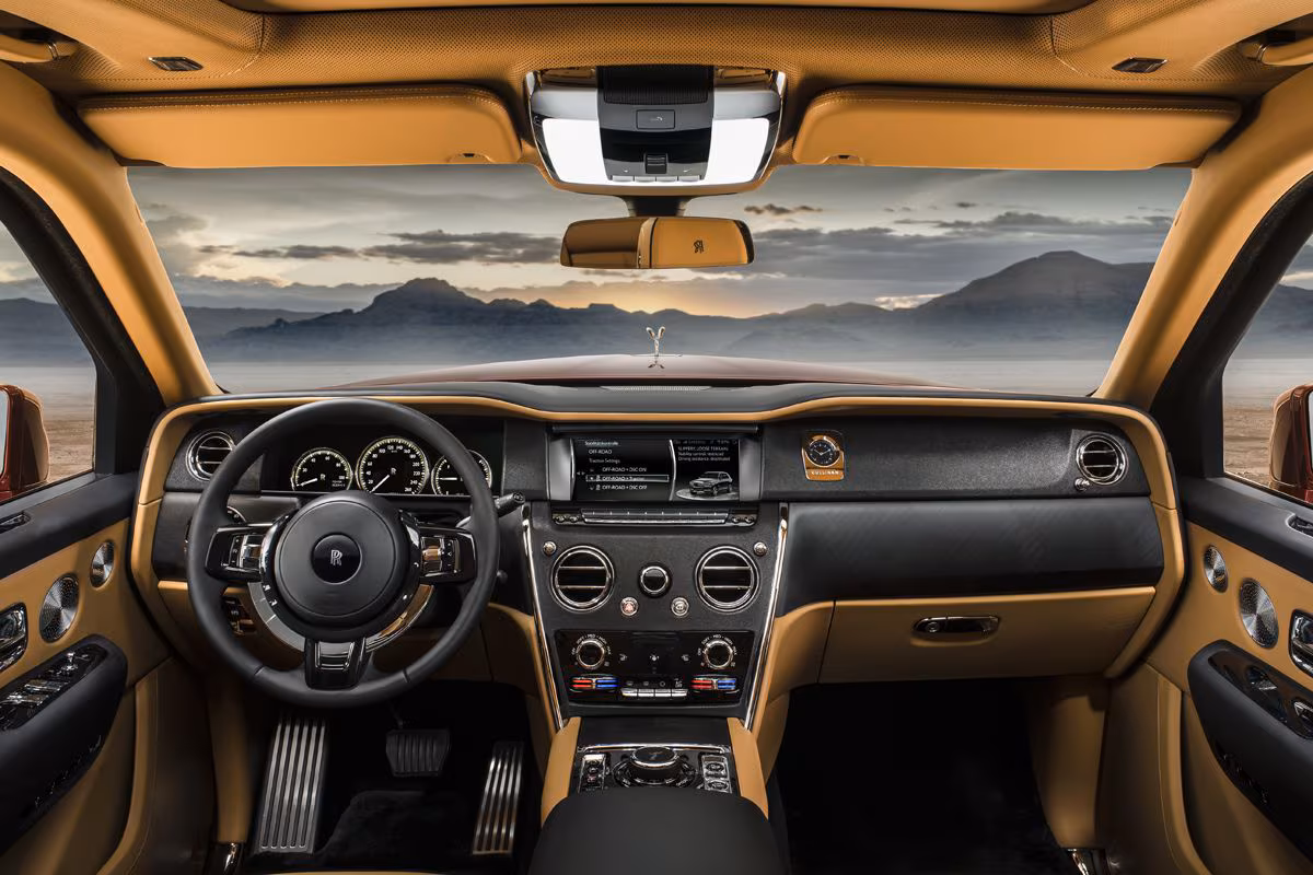 rolls-royce-cullinan-interieur