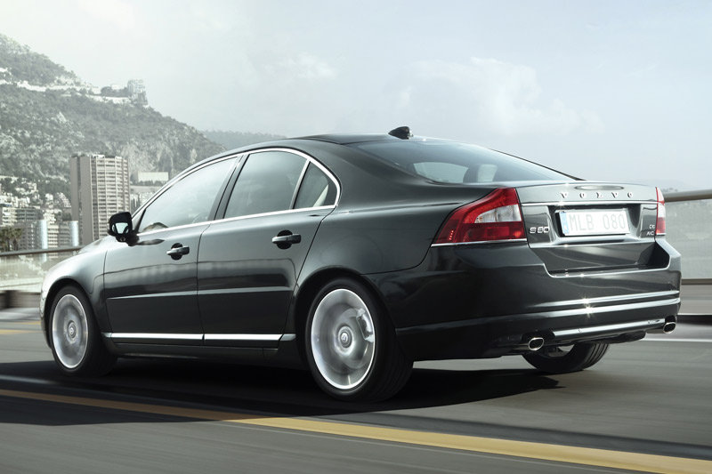 Volvo S80 Sedan Rear