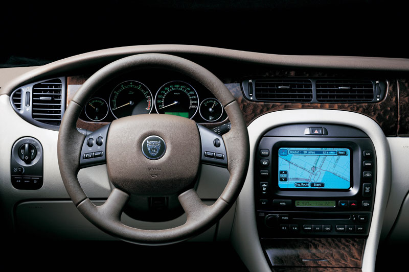 Jaguar X-type Sedan Interior