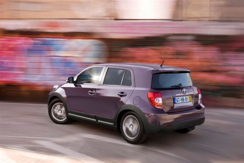 Toyota Urban Cruiser Hatchback Handgeschakeld Rear