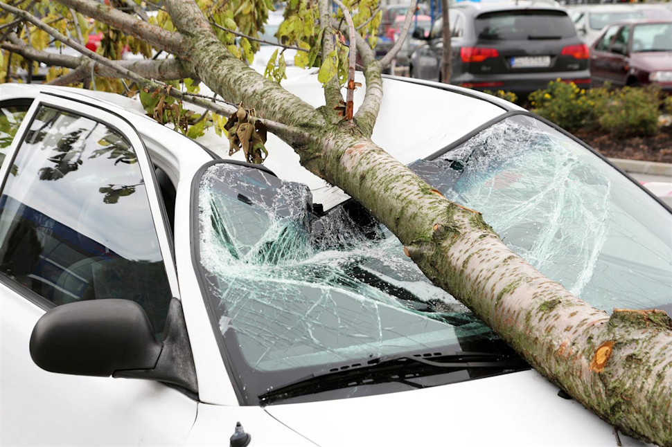 mijn auto is total loss verklaard en nu