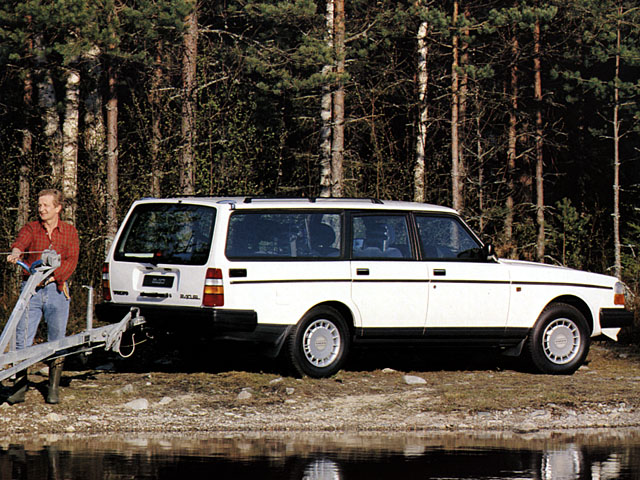 Volvo 240 Stationwagen Rear