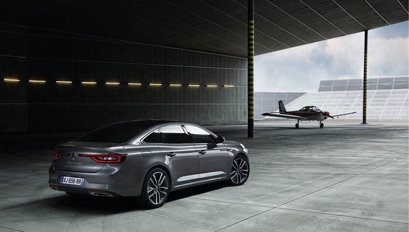 Renault Talisman Sedan Rear