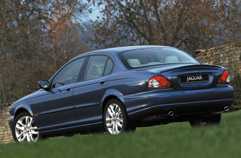 Jaguar X-type Sedan Rear