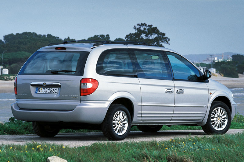 Chrysler Grand Voyager MPV Achterkant
