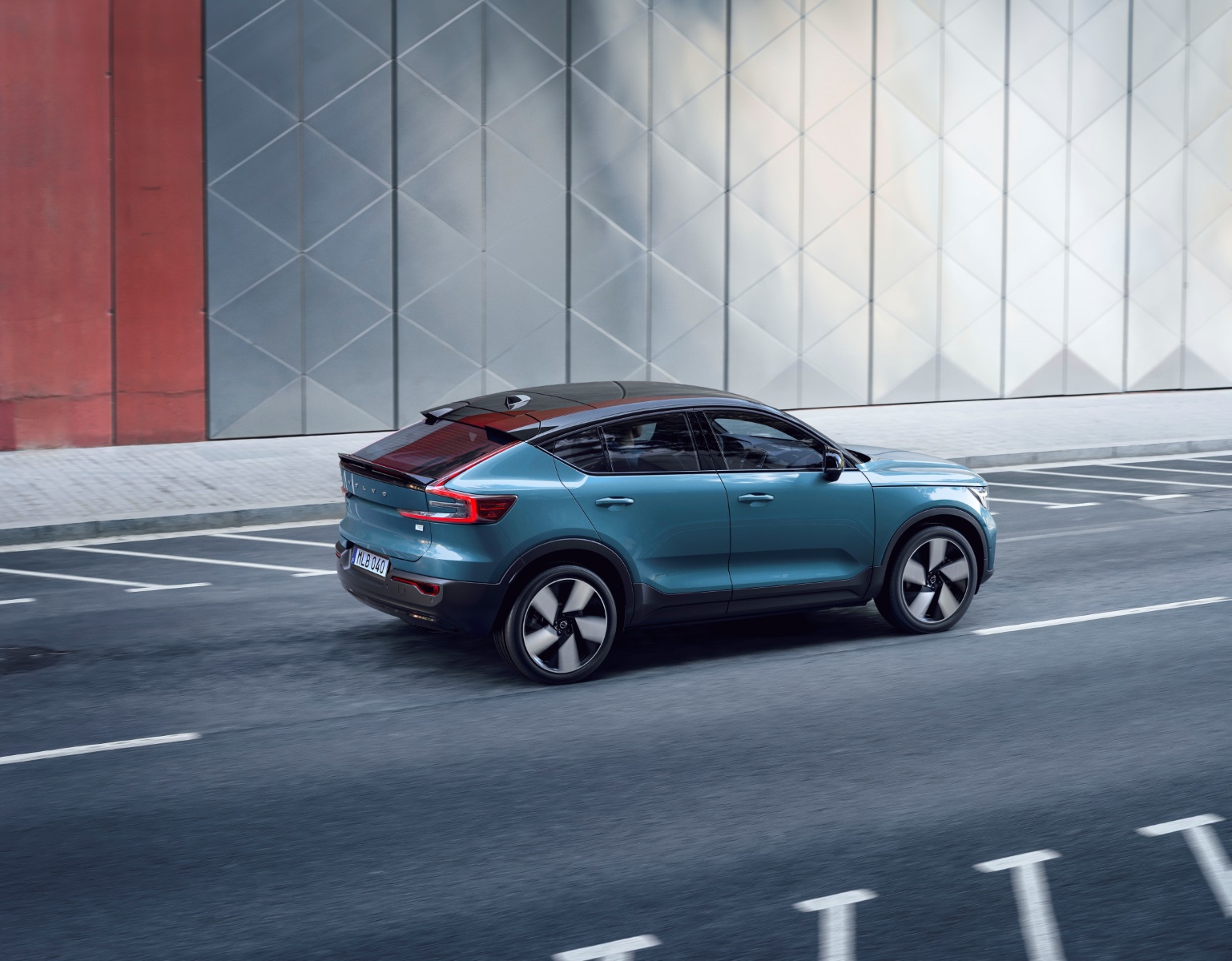 Volvo C40 SUV Automaat Recharge Twin Intro Edition Rear