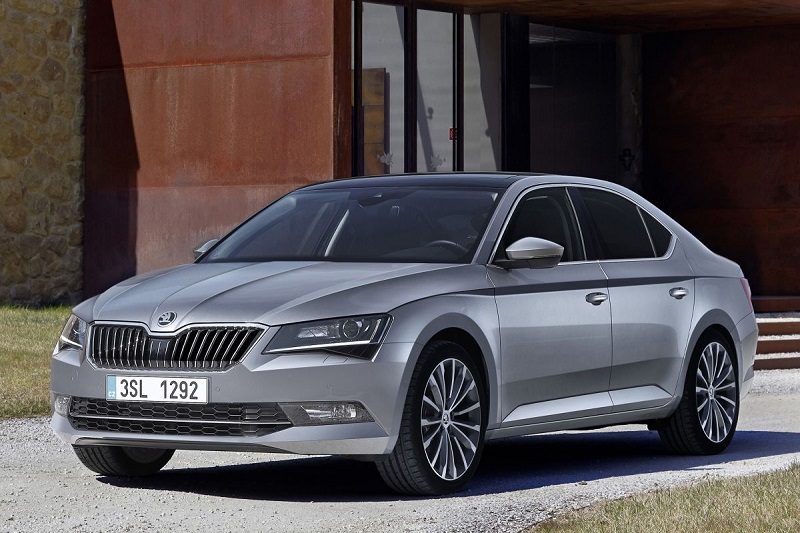 Skoda Superb Hatchback Model,Front