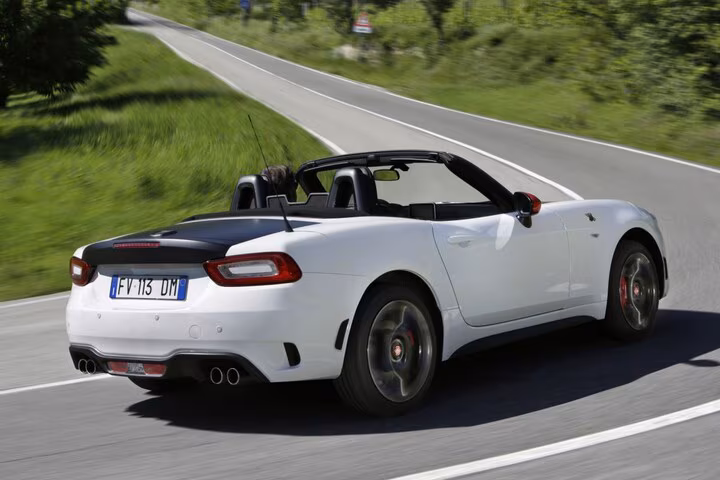 Abarth 124 Spider white rear