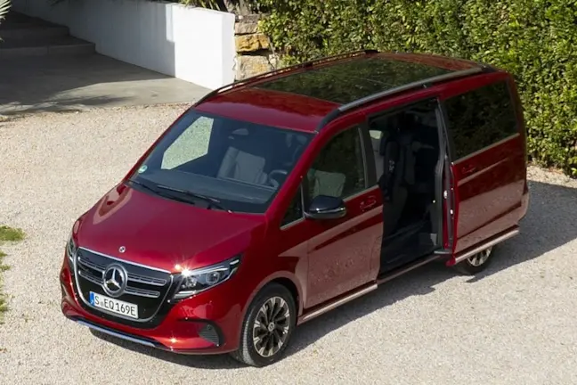 Mercedes-Benz EQV 2024 red front