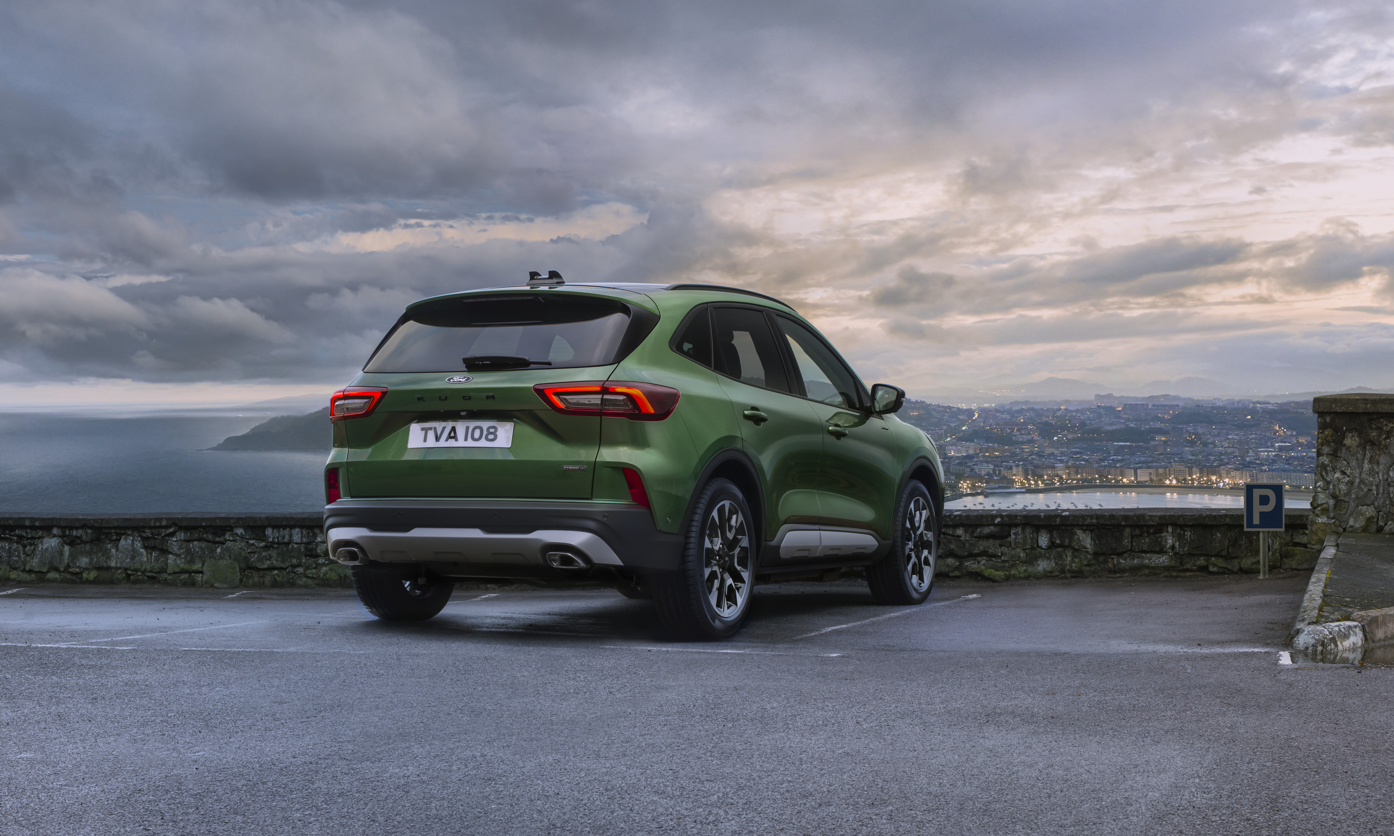 FORD KUGA ACTIVE 2023 GREEN