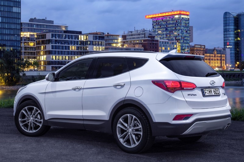 Hyundai Santa Fe SUV Achterkant