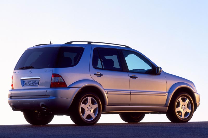 Mercedes-Benz M-klasse SUV Rear