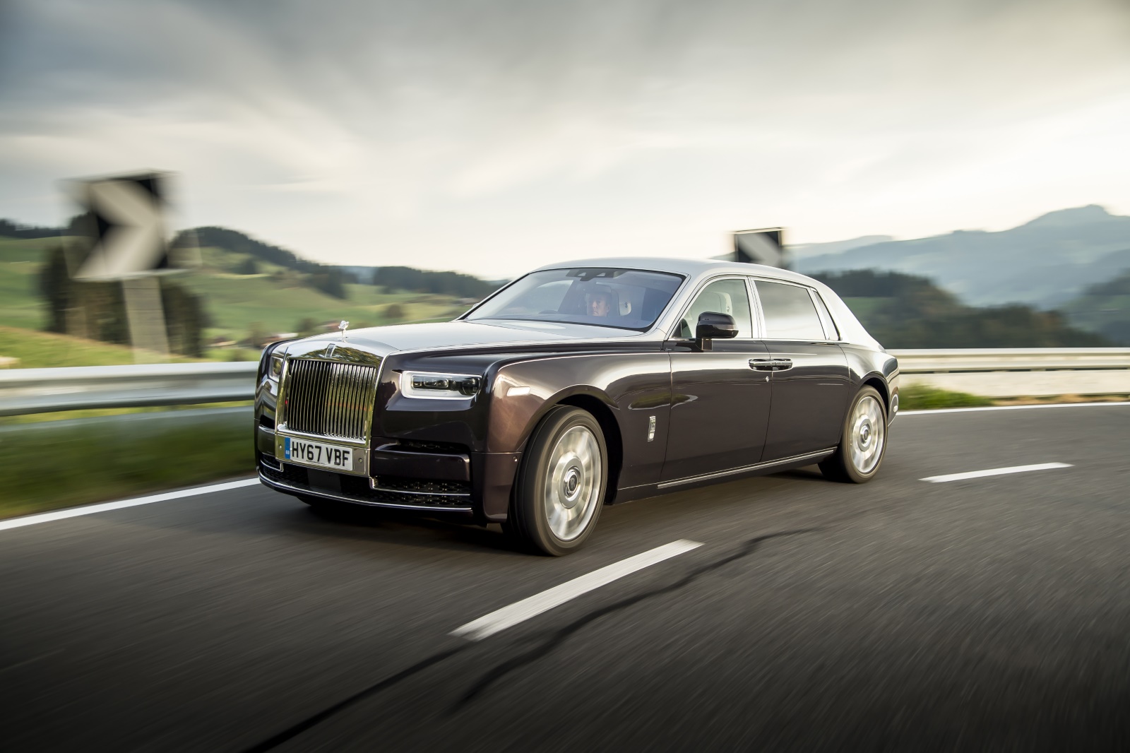 Rolls Royce Phantom Sedan 