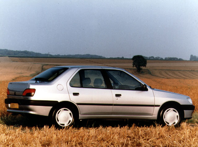Peugeot 306 Sedan Zijkant