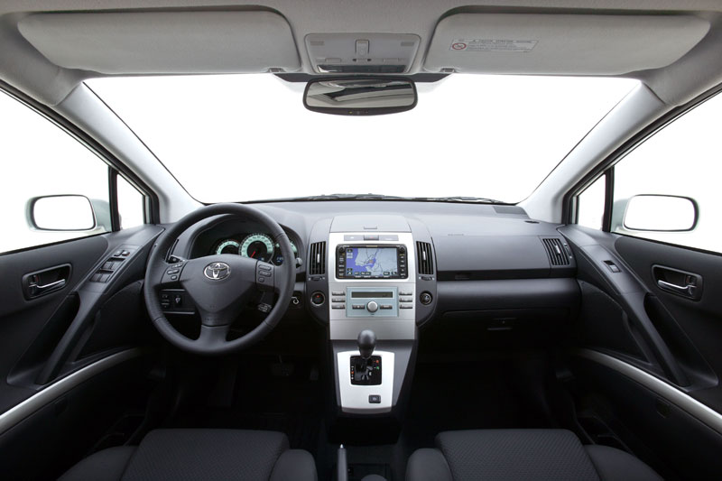 Toyota Corolla MPV Interior