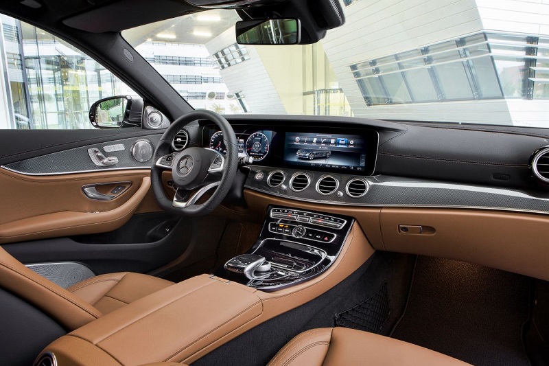 Mercedes-Benz E-klasse Informatie en prijzen | Autotrack.nl