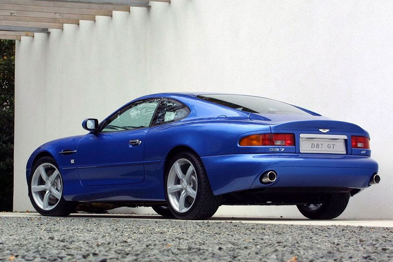 Aston Martin DB7 