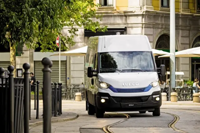 Iveco Daily Blue