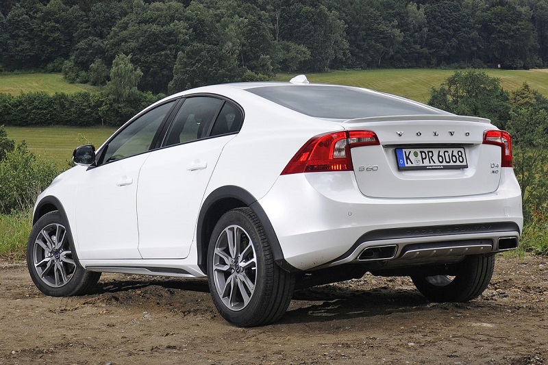 Volvo S60 SUV Rear