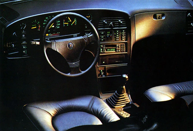 Saab 9000 Sedan Interior