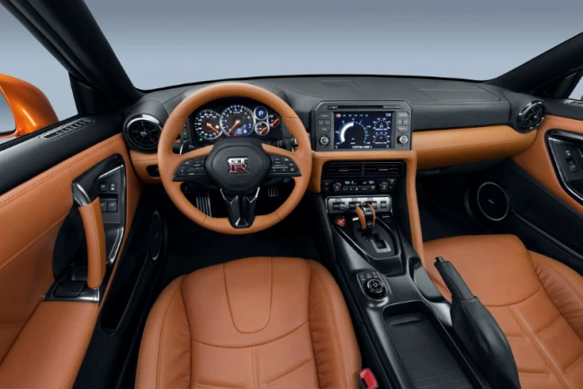Nissan GT-R Coupé Automaat Interior