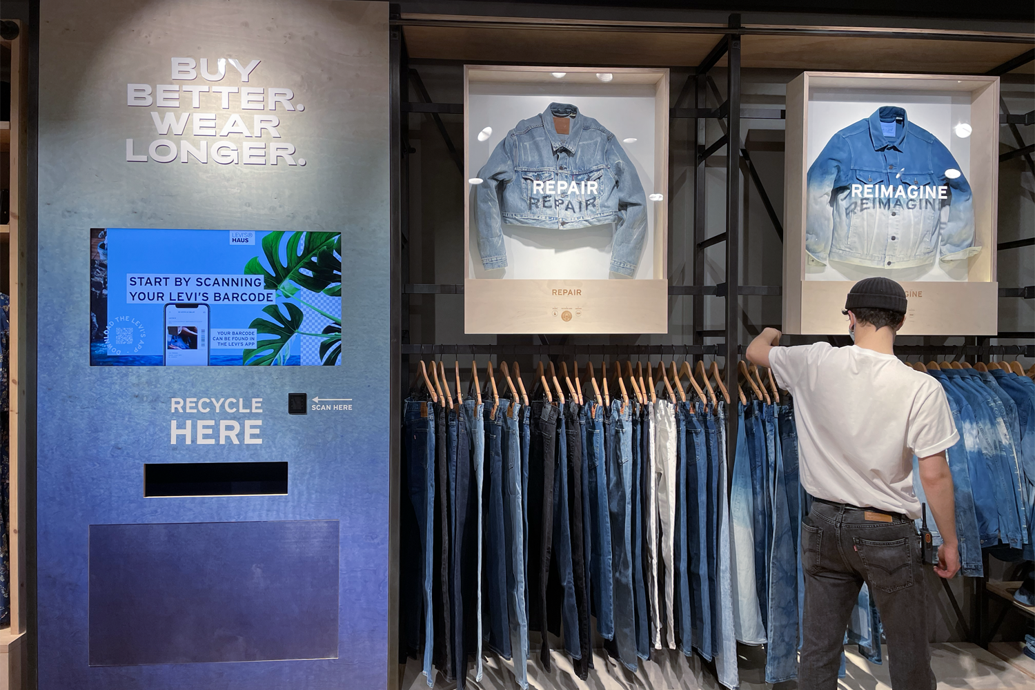 Onregelmatigheden hamer bovenstaand Levi's Donation Wall | Connected Experience for Sustainability
