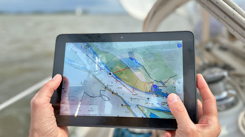 The Orca Display is an ultra-bright marine tablet. ©Sönke Roever