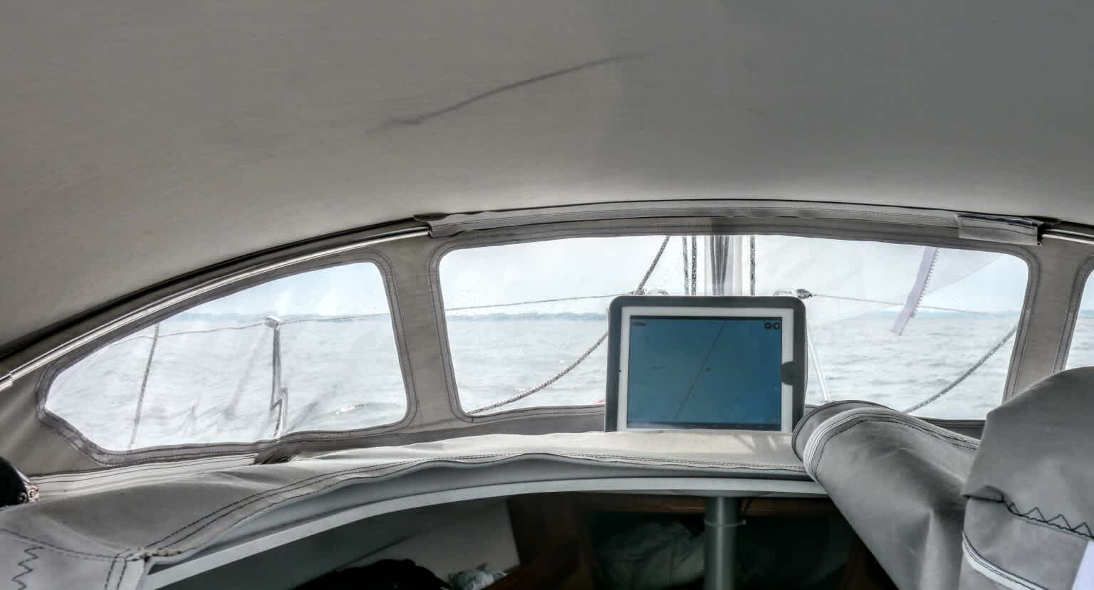 Tablet navigation in 2013. A whole host of small problems. Photo: Stephan Boden